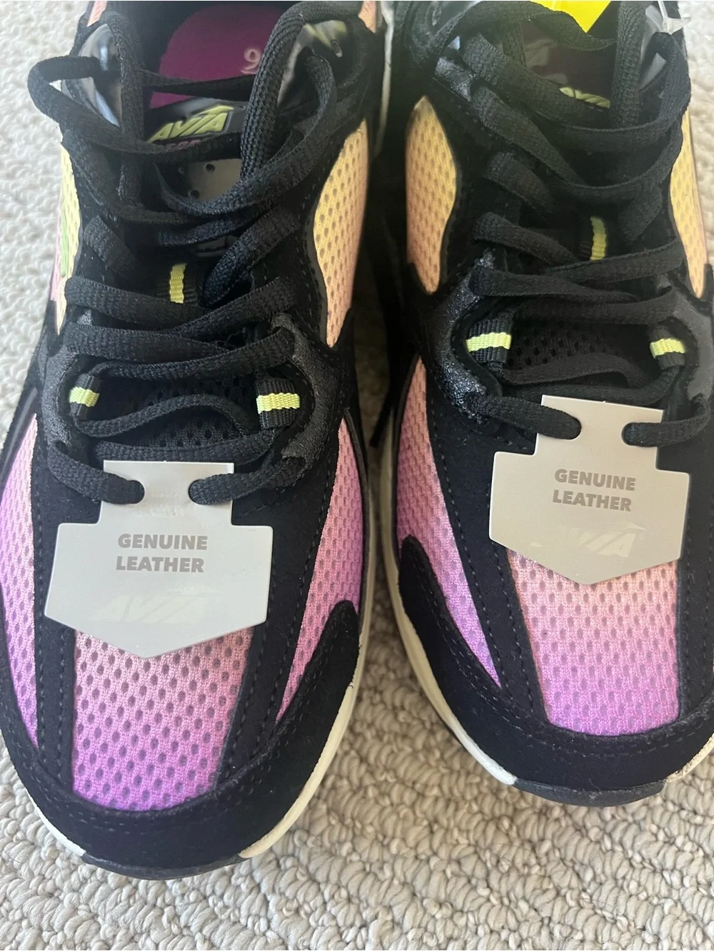 Avia Women's 5000 Performance Sneakers size 9 NWT $20